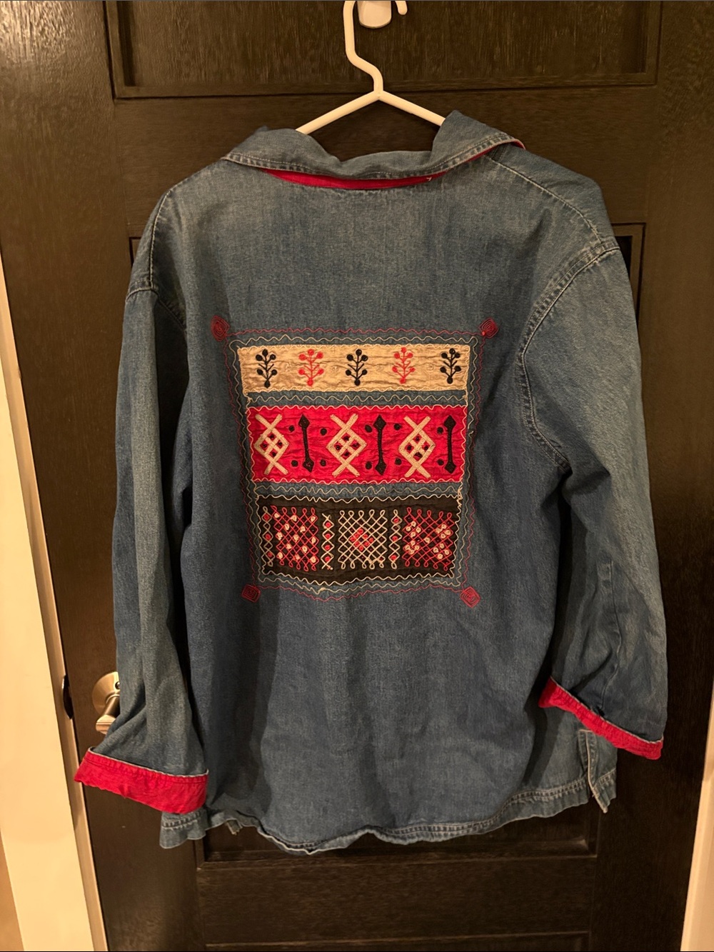 Vintage Chico’s Design 90s Blue Denim Jacket Wearable Art Embroidered Size 3